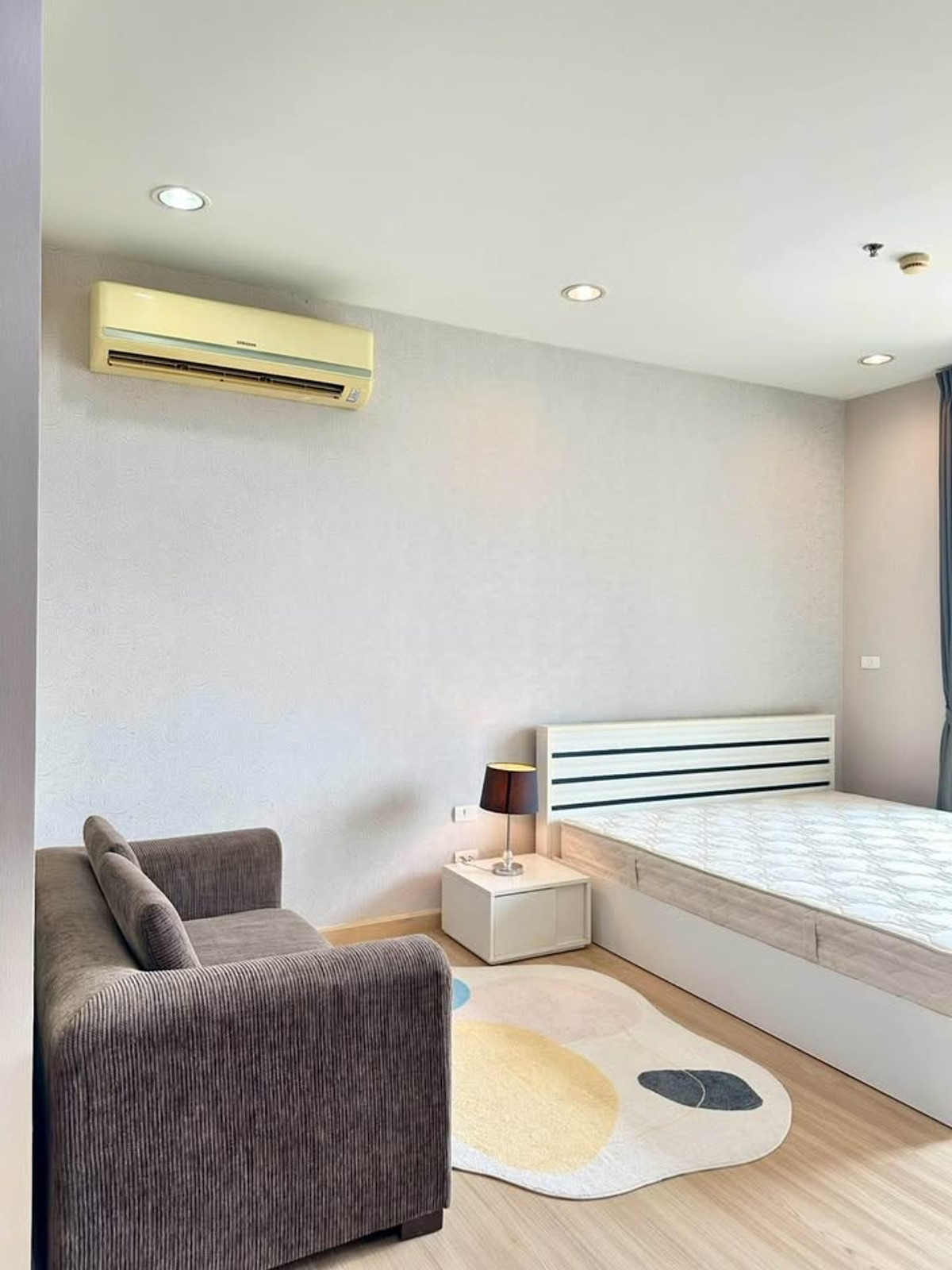 The Light House Sathorn - Chareonnakorn / 1 Studio (FOR SALE), เดอะ ไลท์เฮ้าส์ สาทร - เจริญนคร / 1 ห้องสตูดิโอ (ขาย) PT089