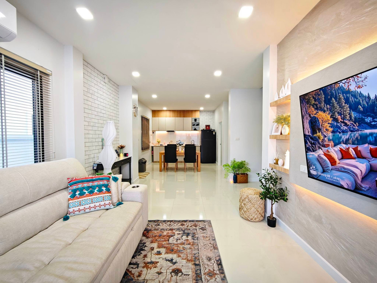 The Grand 9 / 4 Bedrooms (SALE WITH TENANT), เดอะ แกรนด์ 9 / 4 ห้องนอน (ขายพร้อมผู้เช่า) BEWN082