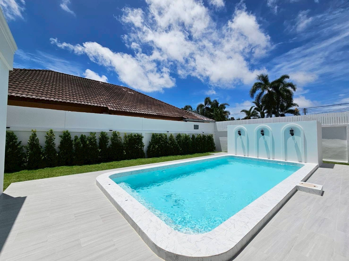 Hill Side Village / 4 Bedrooms (FOR SALE), ฮิลล์ไซด์ วิลเลจ / 4 ห้องนอน (ขาย) BEWN095