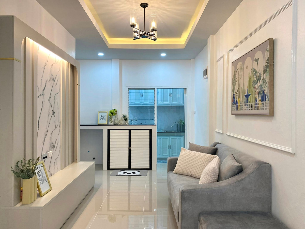 หมู่บ้านรัตนากร 1-2 / 2 ห้องนอน (ขาย), Rattanakorn Village 1-2 / 2 Bedrooms (FOR SALE) BEWN100