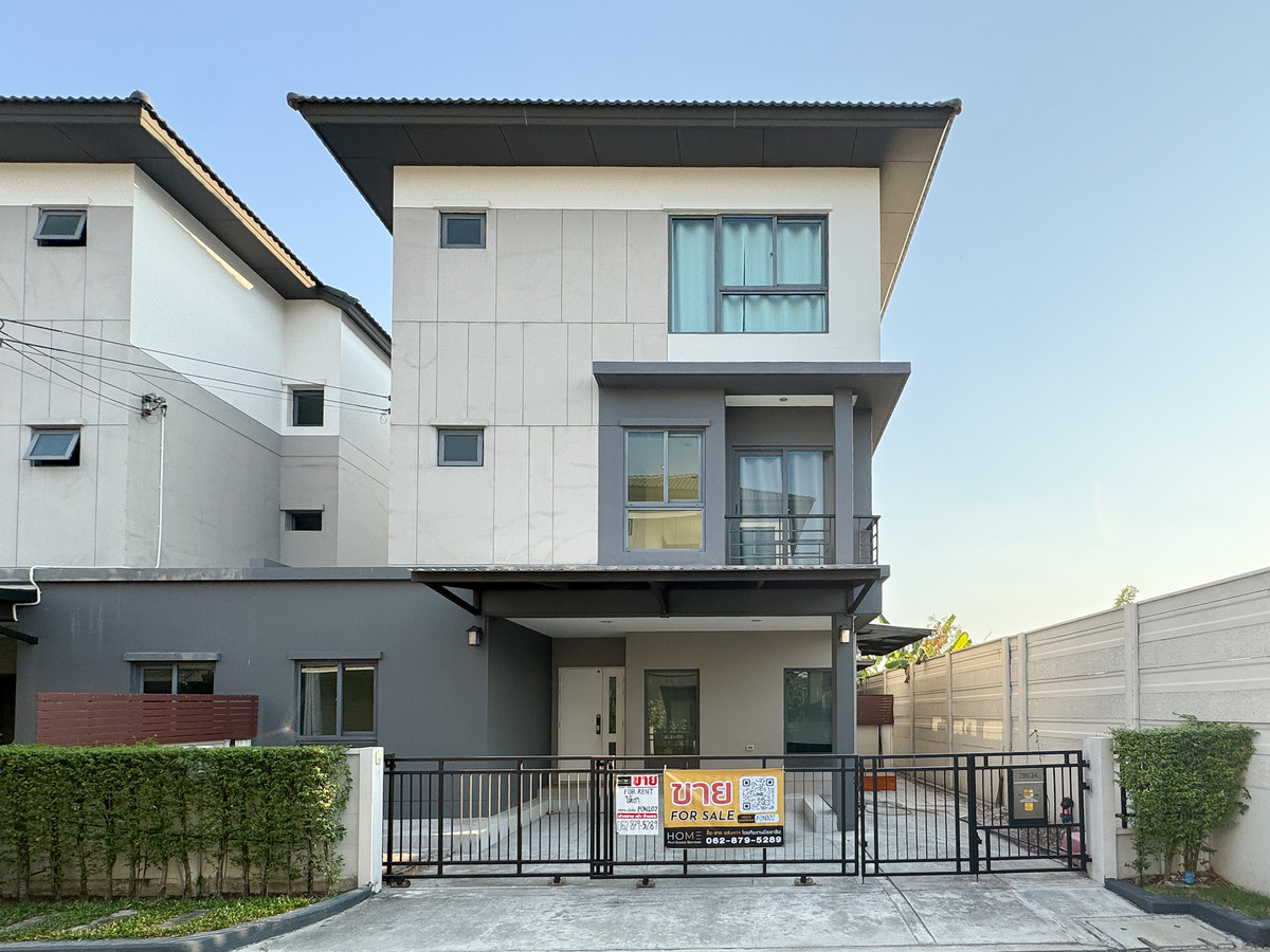 ราคาพิเศษถึงสิ้นปีนี้ บ้านแฝด 3 ชั้น งบ 7 ล้านบาท 🔥 บ้านกลางเมือง เดอะ อิดิชั่น พระราม 9 - พัฒนาการ / 4 ห้องนอน (ขายพร้อมผู้เช่า), Baan Klang Muang The Edition Rama 9 - Pattanakarn / 4 Bedrooms (SALE WITH TENANT) FON102