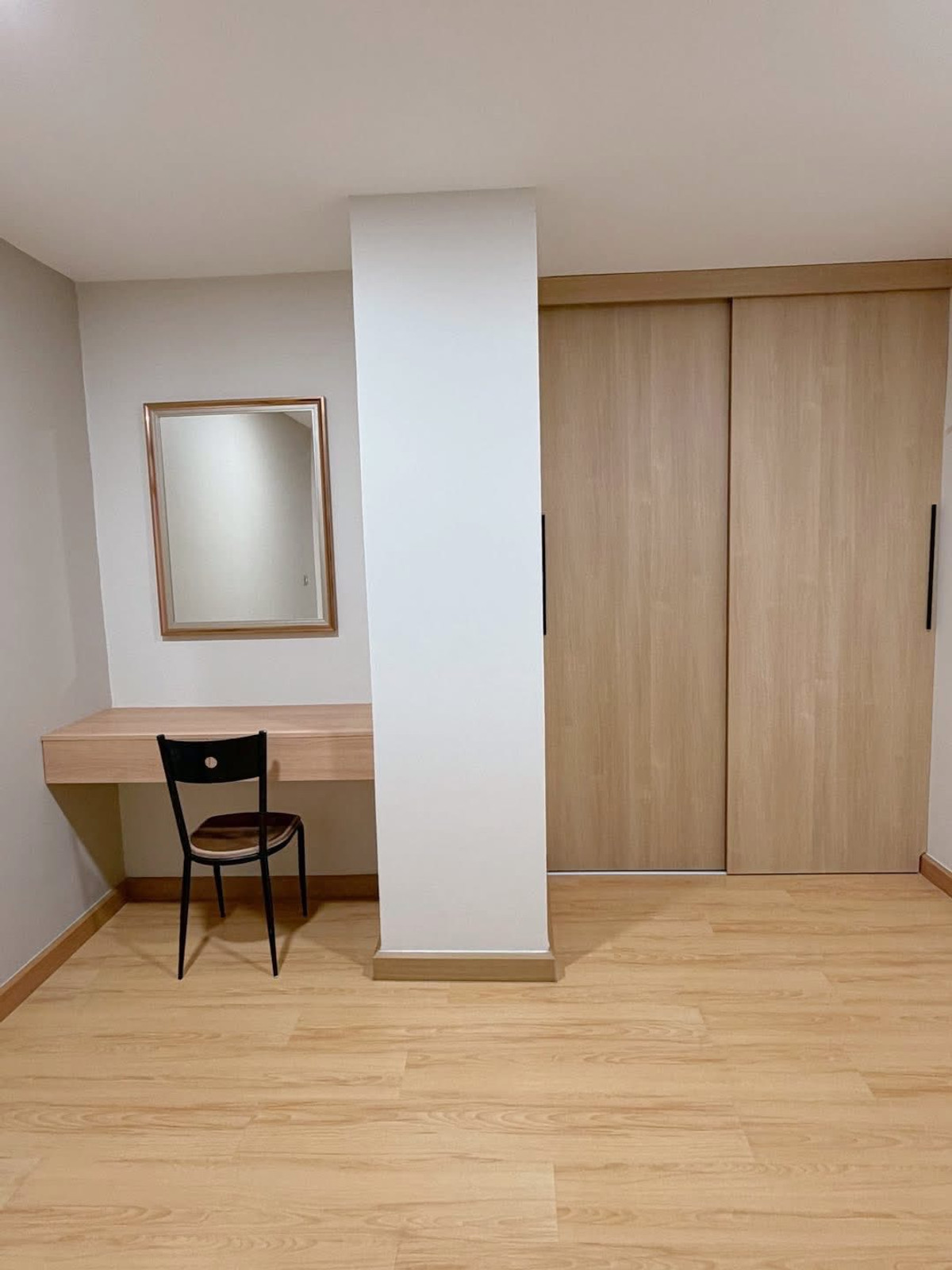 Le Rich @ Rama 3 / 2 Bedrooms (SALE WITH TENENT), เลอ ริช แอท พระราม 3 / 2 ห้องนอน (ขายพร้อมผู้เช่า) LD069