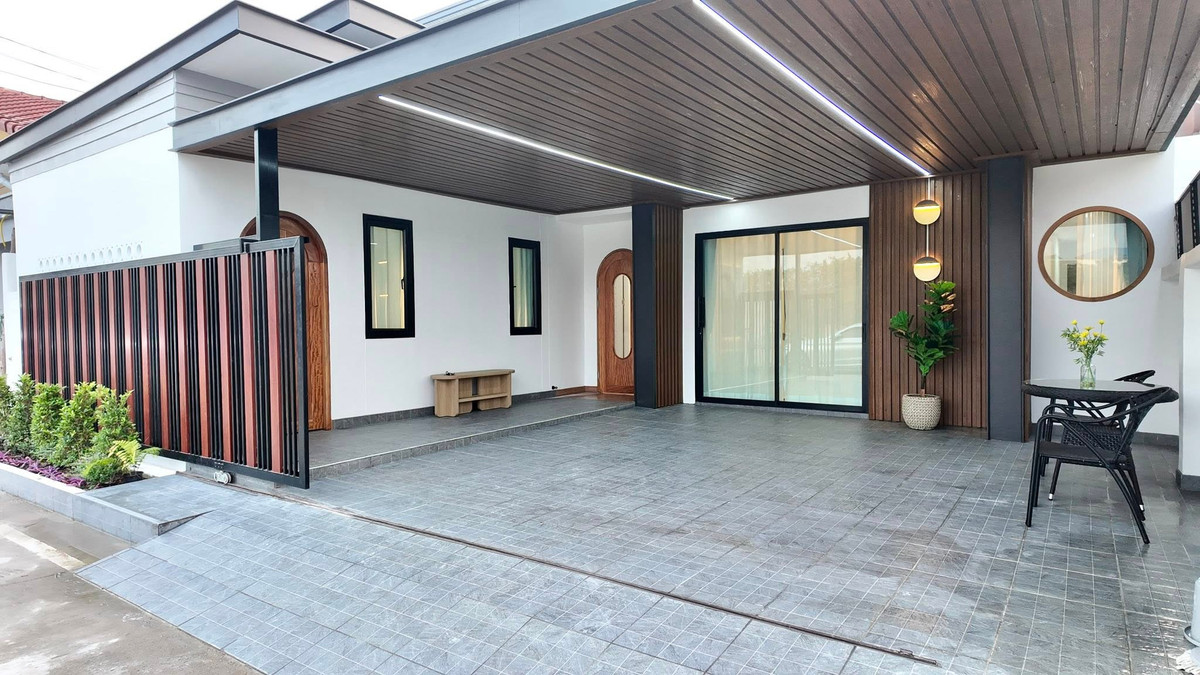 บ้านเดี่ยว พบสุข 2 / 3 ห้องนอน (ขาย), Detached House Phop Suk 2 / 3 Bedrooms (FOR SALE) BEWN087