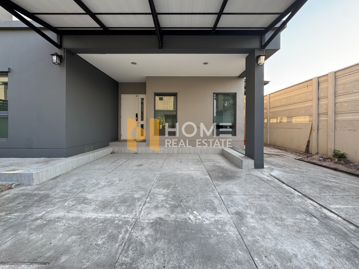 ราคาพิเศษถึงสิ้นปีนี้ บ้านแฝด 3 ชั้น งบ 7 ล้านบาท 🔥 บ้านกลางเมือง เดอะ อิดิชั่น พระราม 9 - พัฒนาการ / 4 ห้องนอน (ขายพร้อมผู้เช่า), Baan Klang Muang The Edition Rama 9 - Pattanakarn / 4 Bedrooms (SALE WITH TENANT) FON102