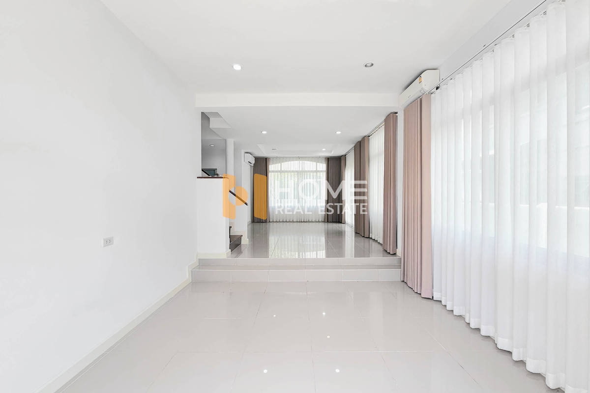 ใหญ่สุดในโครงการ ใกล้ BTS สายสีเขียว 🔥 ศุภาลัย พาร์ควิลล์ 2 พหลโยธิน 48 / 3 ห้องนอน (ขาย), Supalai Park Ville 2 Phaholyothin 48 / 3 Bedrooms (FOR SALE) TAN729