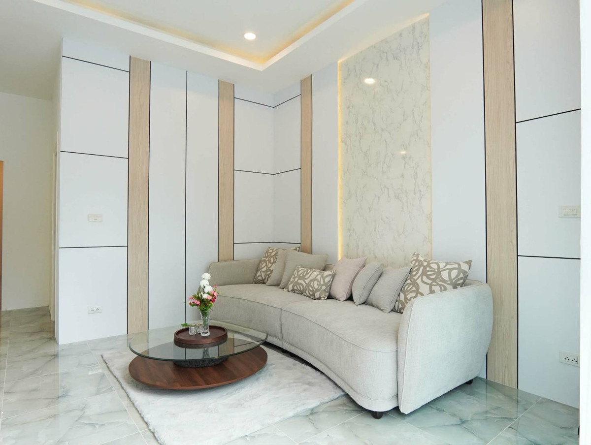 หมู่บ้าน พัทยารุ่งเรือง / 3 ห้องนอน (ขาย), Moo Baan Pattaya Rungrueng / 3 Bedrooms (FOR SALE) BEWN083