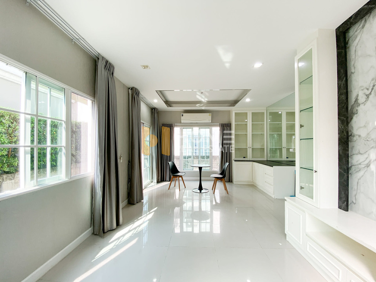 โกลเด้น นีโอ สาทร / 4 ห้องนอน (ขาย), Golden Neo Sathorn / 4 Bedrooms (FOR SALE) BALL260
