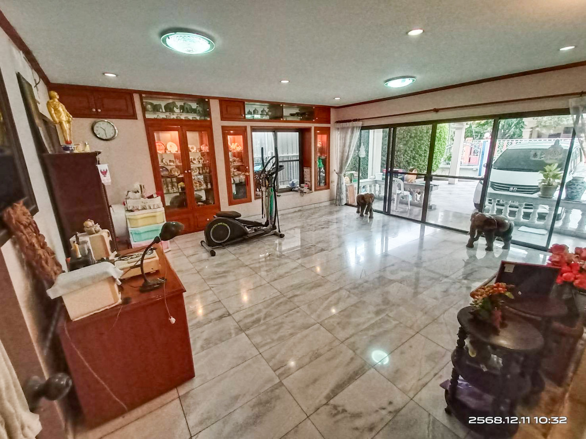 หมู่บ้านชลลดา รามอินทรา / 5 ห้องนอน (ขาย), Moo Baan Chonlada Ramintra / 5 Bedrooms (FOR SALE) AMPK019