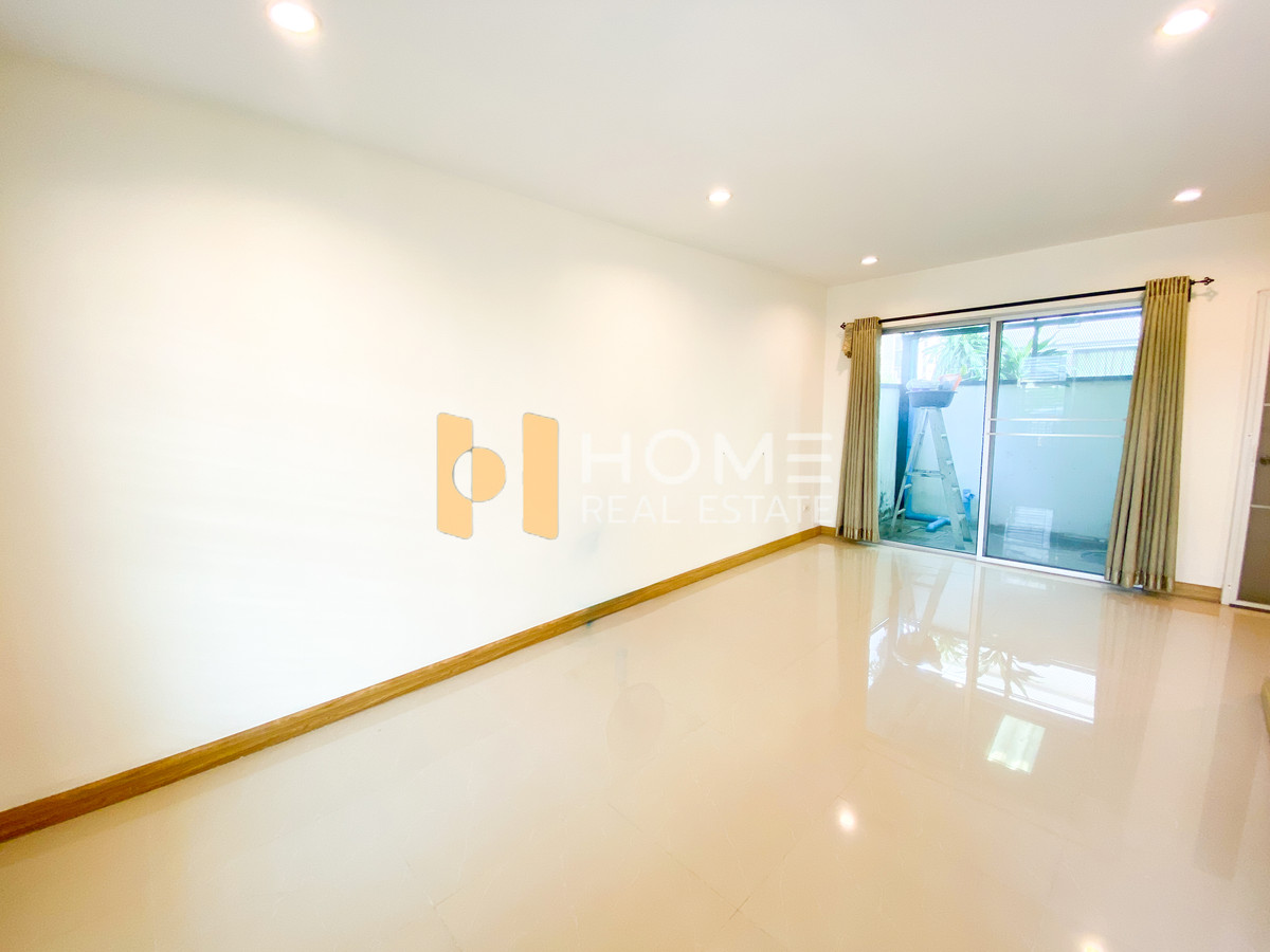 พฤกษาทาวน์ เน็กซ์ อ่อนนุช - พระราม 9 / 3 ห้องนอน (ขาย), Pruksatown Nexts Onnut - Rama 9 / 3 Bedrooms (FOR SALE) FONT031