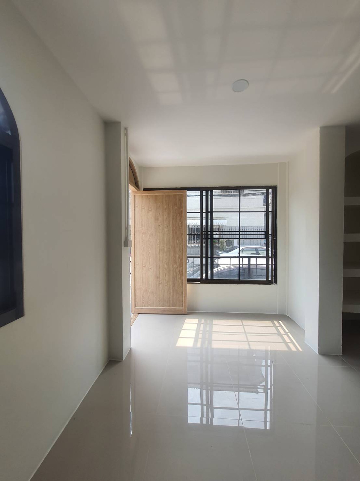 บ้านกลางเมือง พระราม 9 ซอย 43 / 4 ห้องนอน (ขาย), Baan Klang Muang Rama 9 Soi 43  / 4 Bedrooms (FOR SALE) JANE024