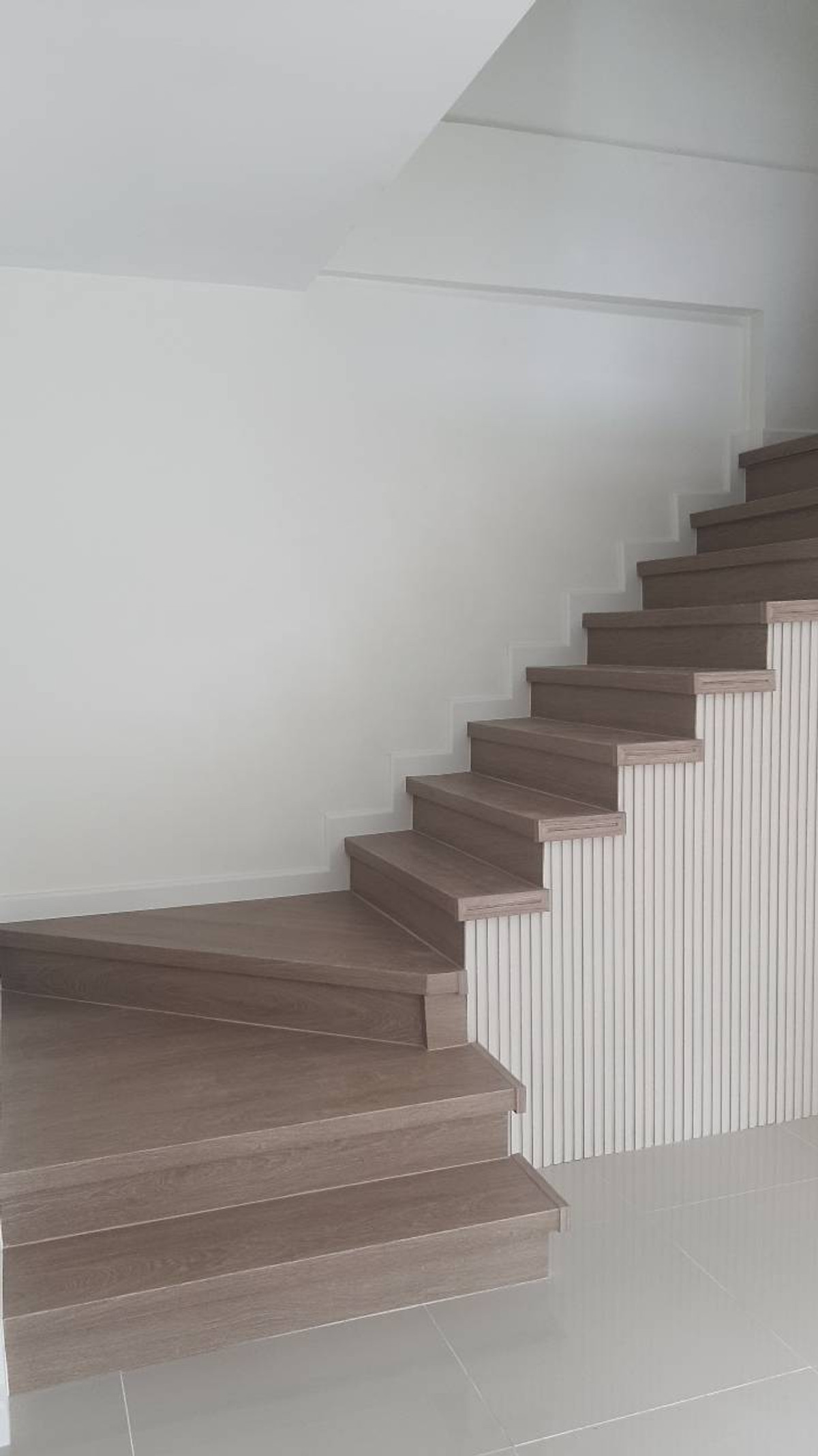 บ้านกลางเมือง พระราม 9 ซอย 43 / 4 ห้องนอน (ขาย), Baan Klang Muang Rama 9 Soi 43  / 4 Bedrooms (FOR SALE) JANE024