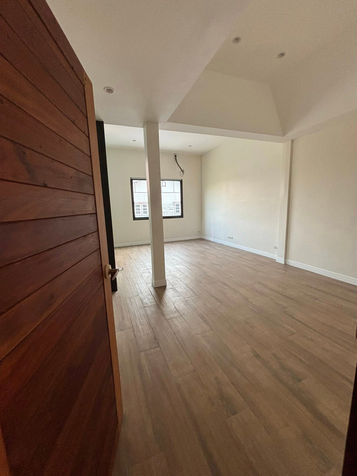 หมู่บ้านอยู่เจริญ ลาดพร้าว 101 / 3 ห้องนอน (เช่า), Baan U Charoen Latphrao 101 / 3 Bedrooms (FOR RENT) BZD148