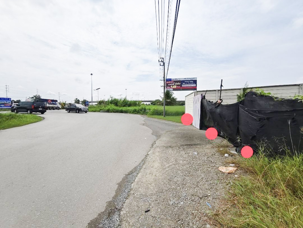 ที่ดิน ติดถนนคู่ขนานกาญจนาภิเษก ใกล้ทางด่วน จตุโชติ / (ขาย), Land on Kanchanaphisek Parallel Road near Chatuchot Expressway / (FOR SALE) AMPK027