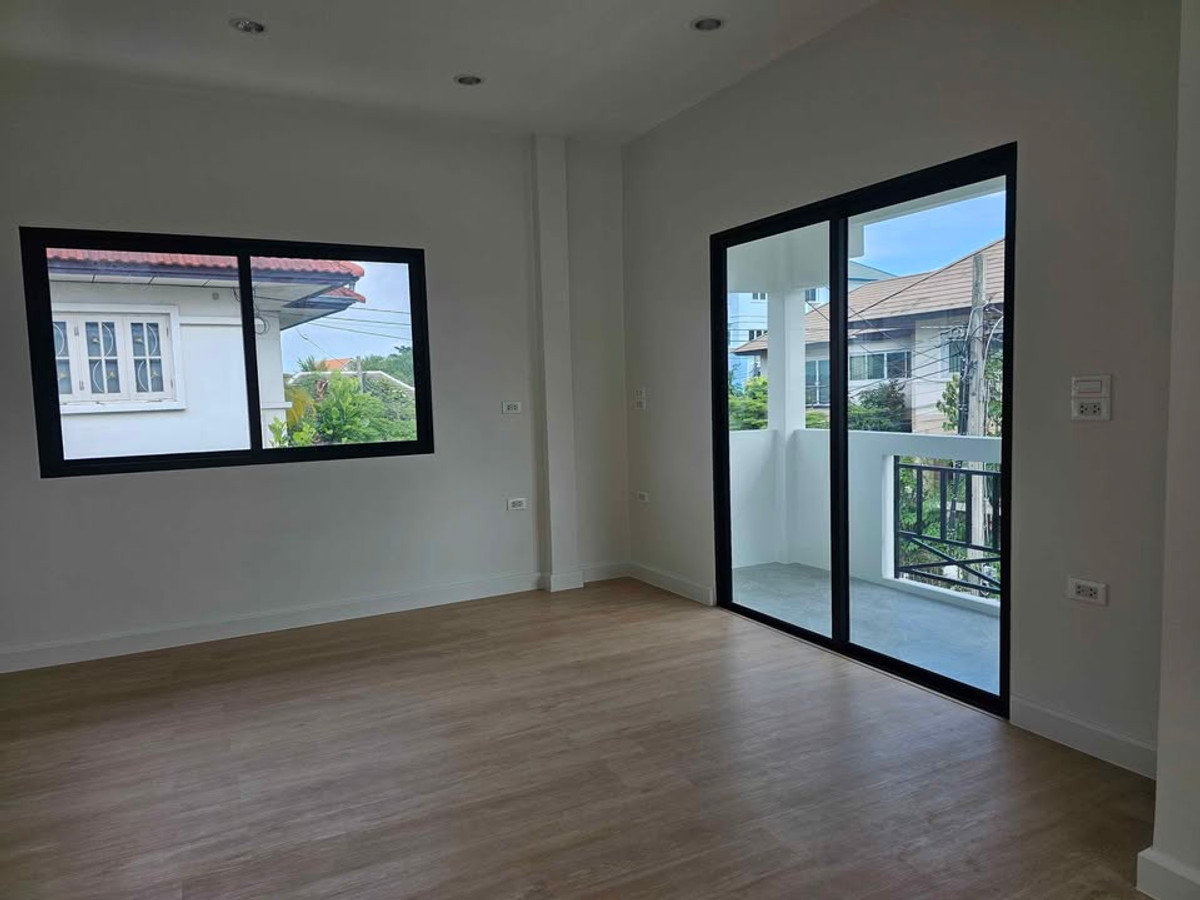 บ้านพุทธมณฑล สาย1 ชอยราชมนตรี 2 / 3 ห้องนอน (ขาย), Baan Phutthamonthon Sai 1 Choi Ratchamontri 2  / 3 Bedrooms (FOR SALE) AOM080
