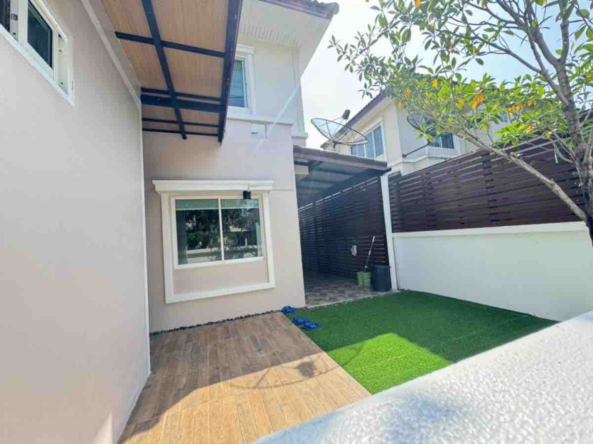 หมู่บ้าน สัมมากร ราชพฤกษ์ / 4 ห้องนอน (ขาย), Sammakorn Ratchaphruek / 4 Bedrooms (FOR SALE) AOM078