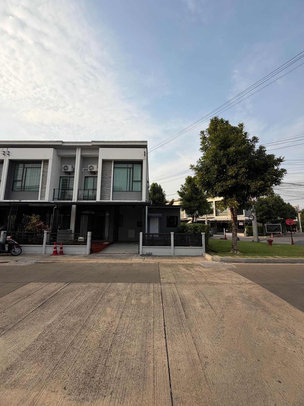 ทาวน์โฮม พลีโน่ ปิ่นเกล้า - จรัญฯ / 3 ห้องนอน (ขาย), Townhome Pleno Pinklao - Charan / 3 Bedrooms (FOR SALE) AOM088