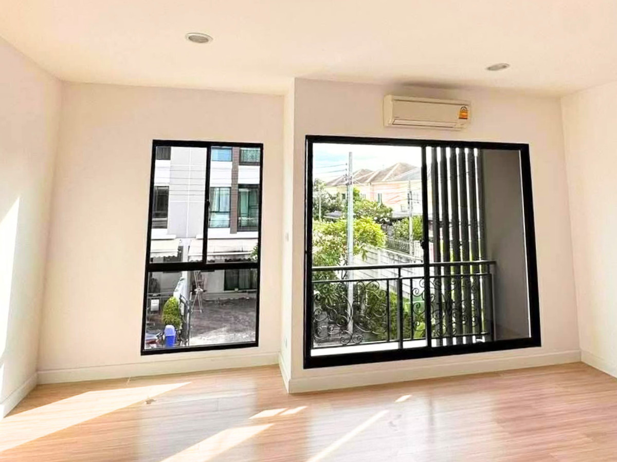 บ้านกลางเมือง นวมินทร์ 42 / 3 ห้องนอน (ขาย), Baan Klang Muang Nawamin 42 / 3 Bedrooms (FOR SALE) FAHS038