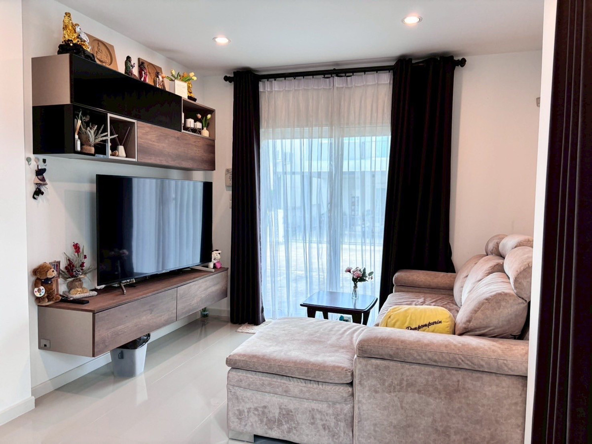 บ้านแฝด ชวนชื่น พาร์ค กาญจนา - บางใหญ่ / 3 ห้องนอน (ขาย), Semi - detached house Chuan Chuen Park Kanchana - Bangyai / 3 Bedrooms (FOR SALE) AOM092