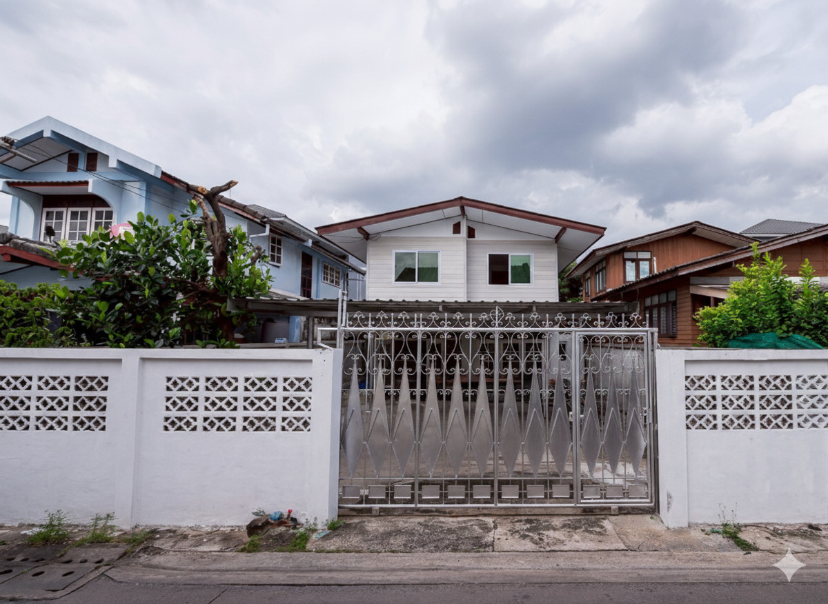 บ้านเดี่ยวลาดพร้าว 101 ซอย 42 แยก 8 / 3 ห้องนอน (ขาย), Single house Lat Phrao 101 Soi 42 Intersection 8  / 3 Bedrooms (FOR SALE) FAHS031