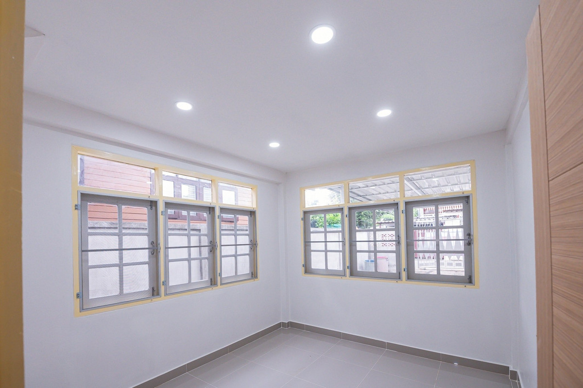 บ้านเดี่ยวลาดพร้าว 101 ซอย 42 แยก 8 / 3 ห้องนอน (ขาย), Single house Lat Phrao 101 Soi 42 Intersection 8  / 3 Bedrooms (FOR SALE) FAHS031