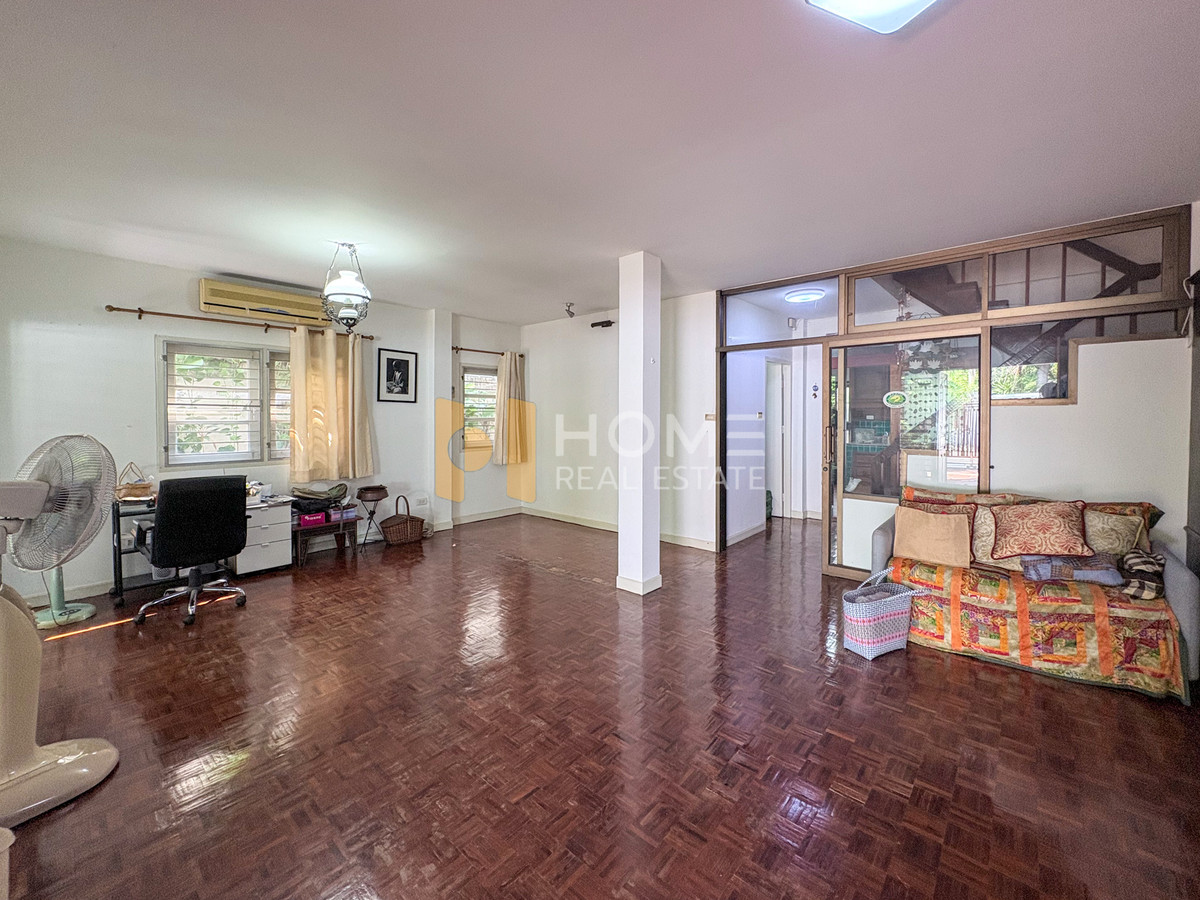 บ้านแฝด เสนานิคม 1 ซอย 8 แยก 5 / 5 ห้องนอน (ขาย), Semi - Detached House Senanikom 1 Soi 8 Intersection 5 / 5 Bedrooms (FOR SALE) TPM342