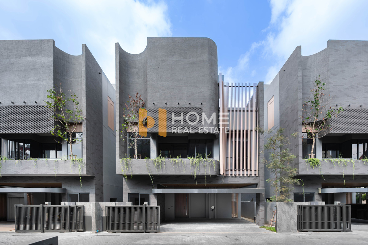บ้านพร้อมที่ดิน เทอร์ร่า เฮาส์ วิภา - พหล 21 / 4 ห้องนอน (ขาย), House with Land TERRA HAUS Vibha – Phahon 21 / 4 Bedrooms (FOR SALE) TPM328