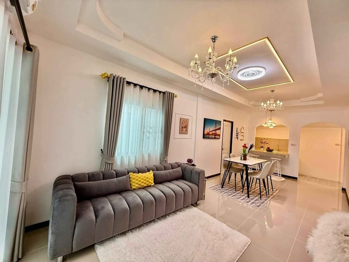 หมู่บ้าน พัทยารุ่งเรือง / 3 ห้องนอน (ขาย), Moo Baan Pattaya Rungrueng / 3 Bedrooms (FOR SALE) BEWN121