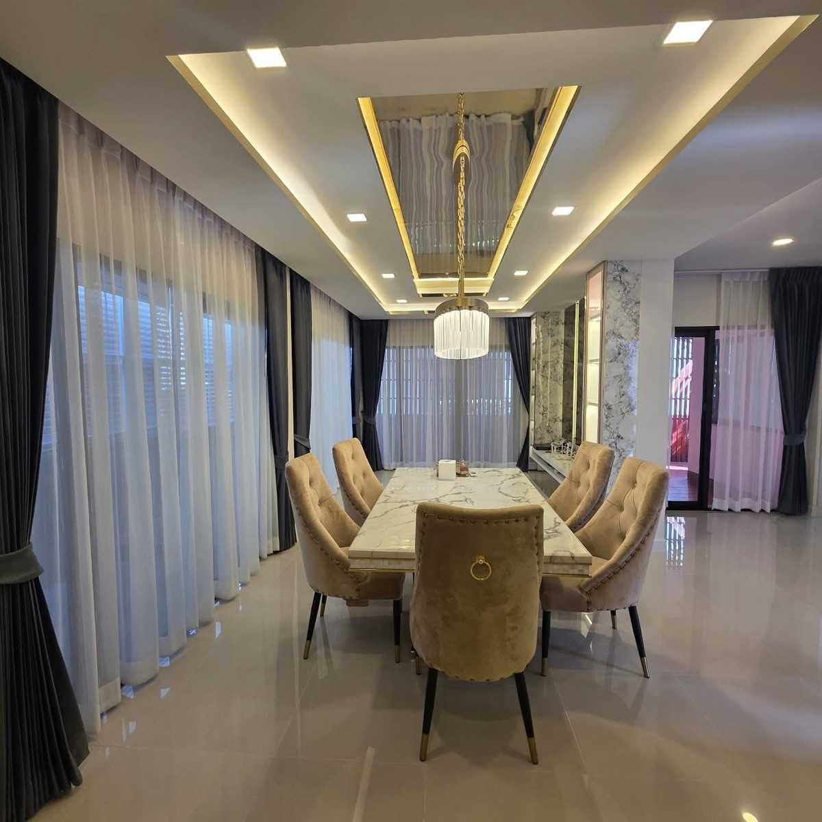 เซนโทร ราชพฤกษ์ - สวนผัก / 4 ห้องนอน (ขาย), Centro Ratchapruek - Suan Phak  / 4 Bedrooms (FOR SALE) AOM089