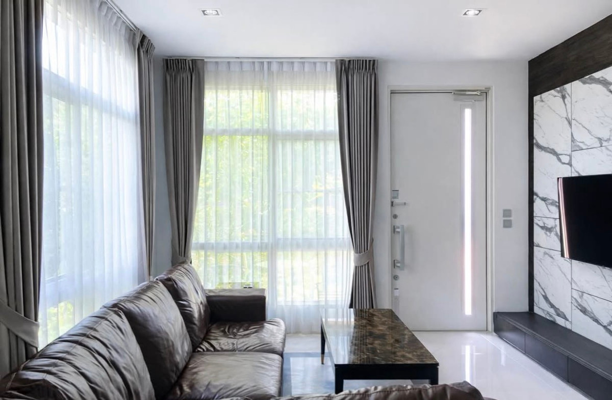 มัณฑนา อ่อนนุช - วงแหวน 5 / 3 ห้องนอน (เช่า), Mantana Onnut - Wongwaen 5 / 3 Bedrooms (FOR RENT) POON177