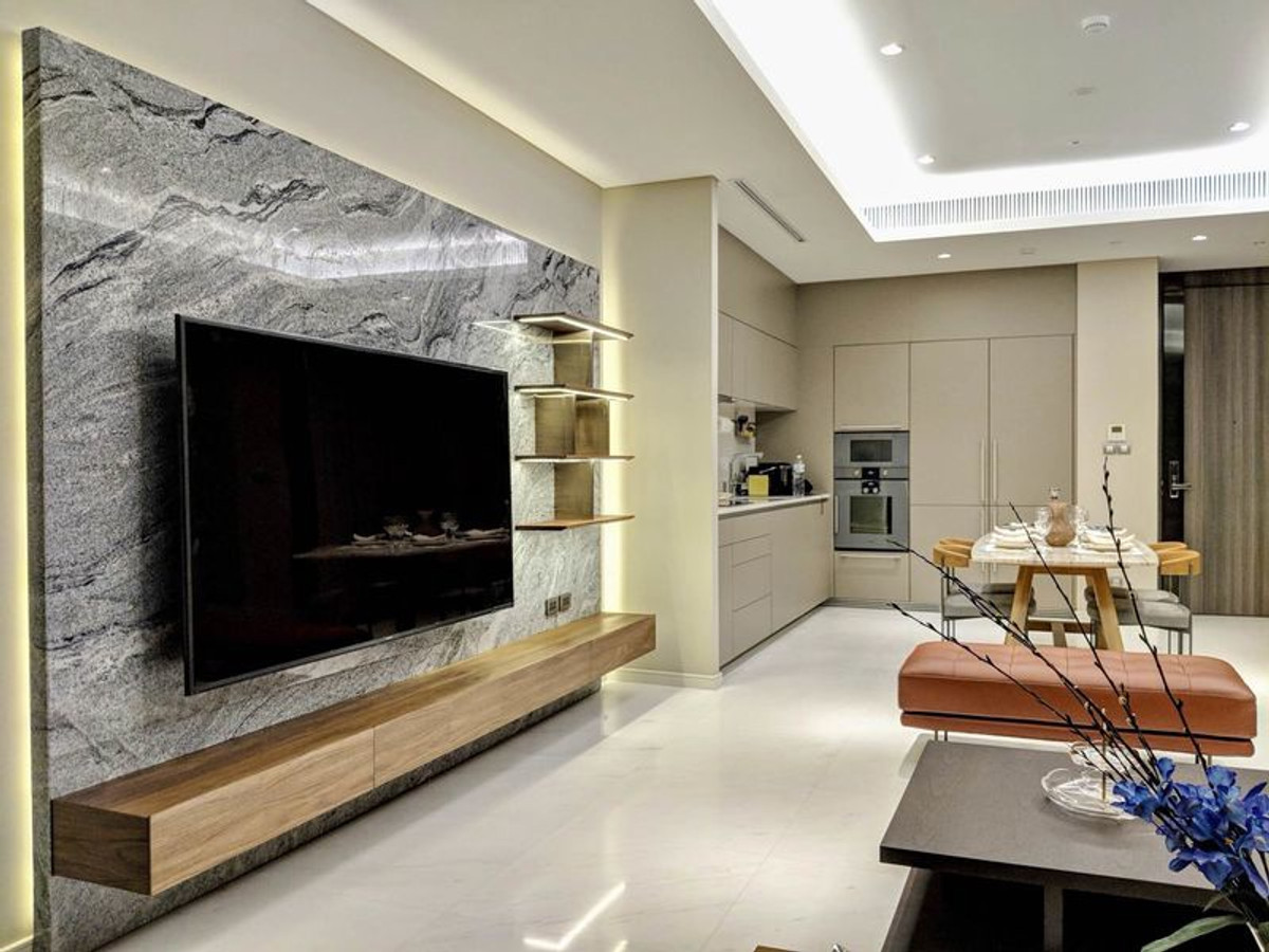 Sindhorn Tonson / 1 Bedroom (SALE WITH TENENT), สินธร ต้นสน / 1 ห้องนอน (ขายพร้อมผู้เช่า) BJ021