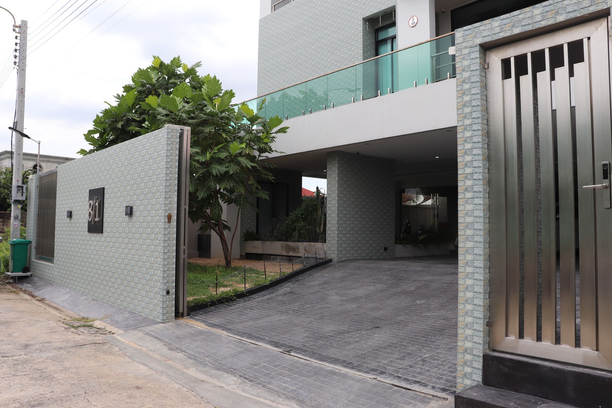 บ้านเดี่ยว ลาดพร้าว71 ซอยสังคมสงเคาะห์ 16 / 3 ห้องนอน (ขาย), Detached house, Ladprao 71, Soi Sangkomsongkroh 16 / 3 Bedrooms (FOR SALE) FAHS047