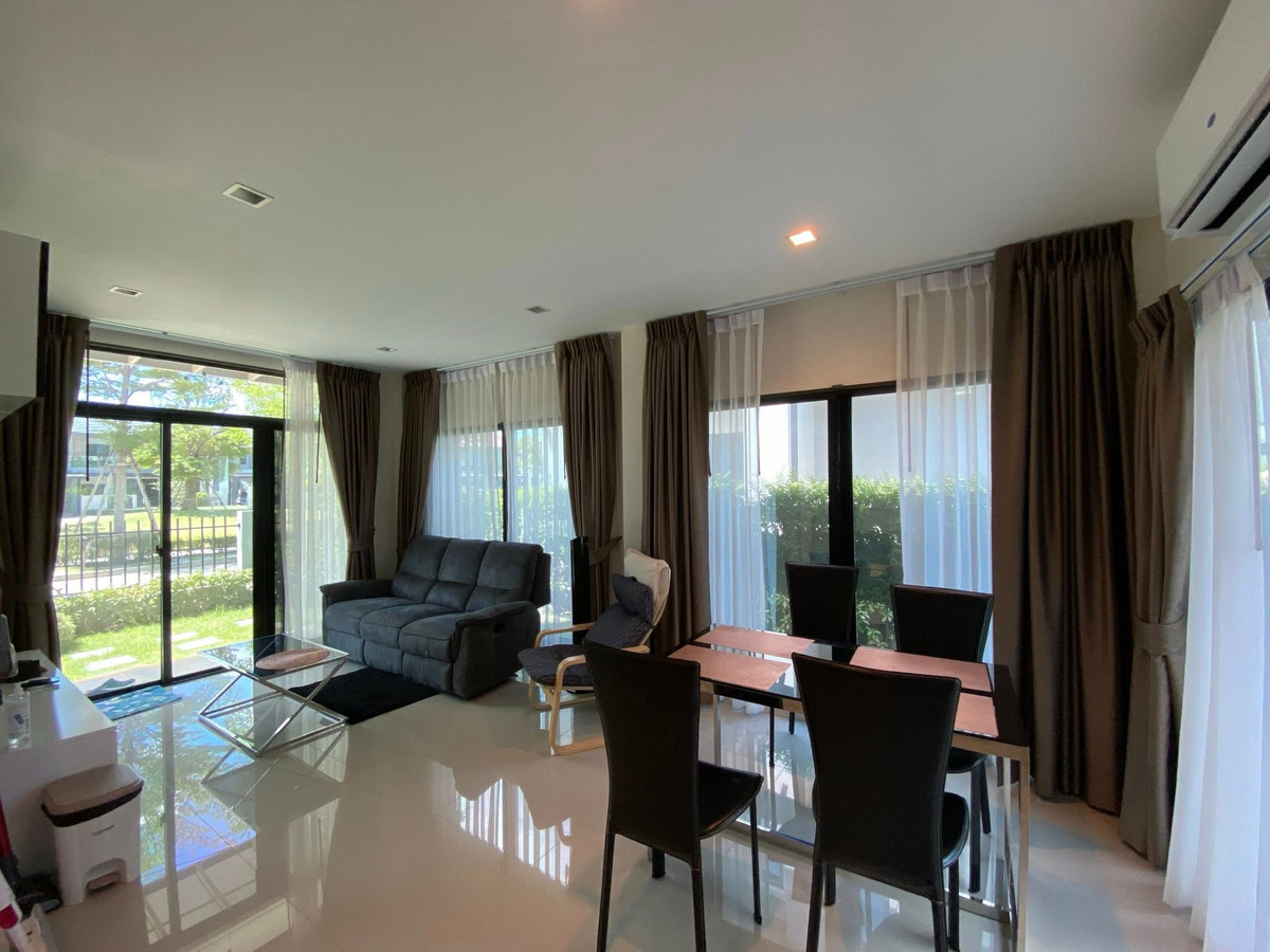เวนิว พระราม 9 / 3 ห้องนอน (ขาย), Venue Rama 9 / 3 Bedrooms (FOR SALE) BZD158