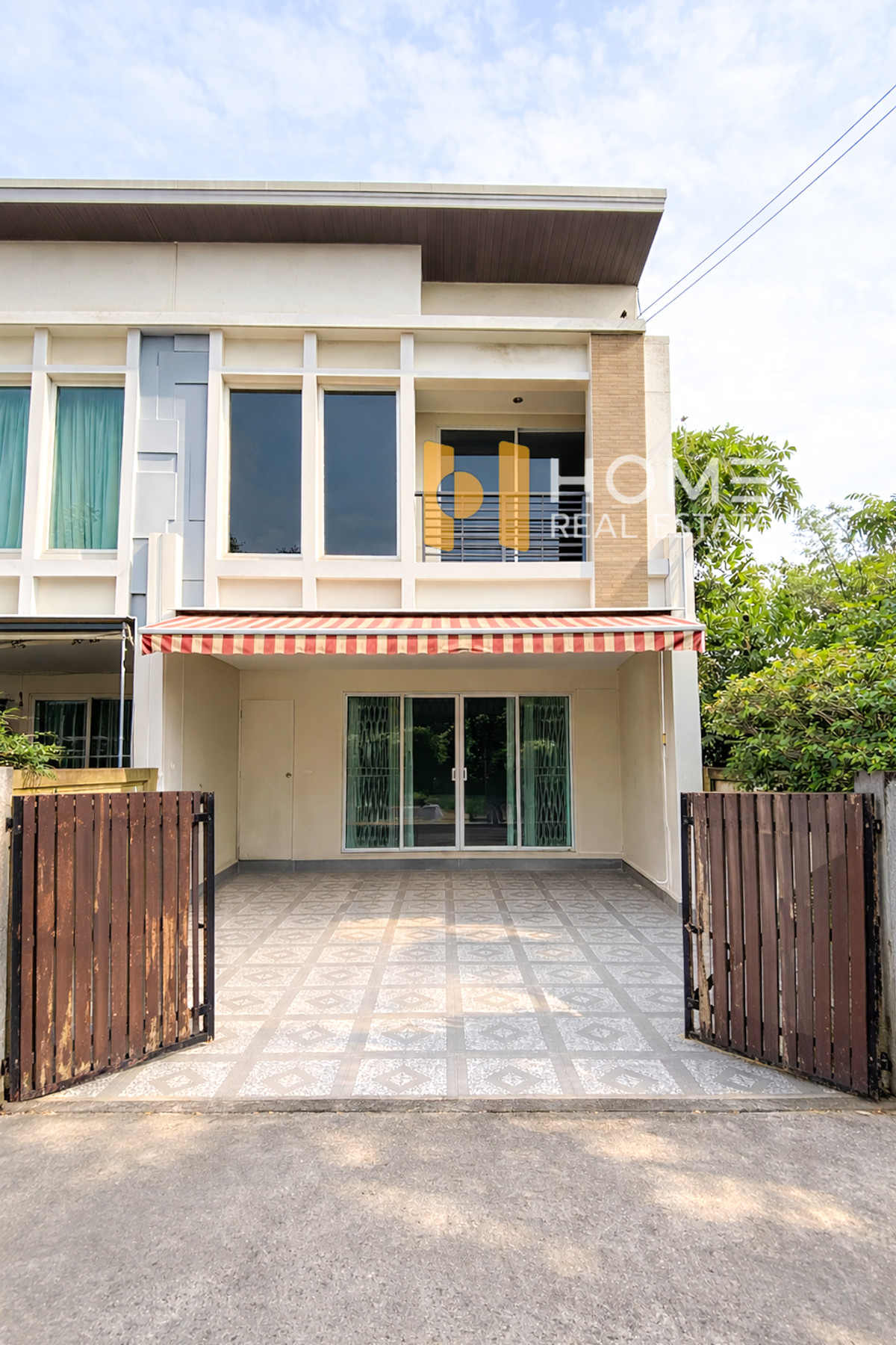 HOT DEAL 🔥 บ้านกลางเมือง เอสเซ้นส์ อ่อนนุช – วงแหวน / 3 ห้องนอน (ขาย), Baan Klang Muang S-Sense Onnut - Wongwan / 3 Bedrooms (FOR SALE) FONT068