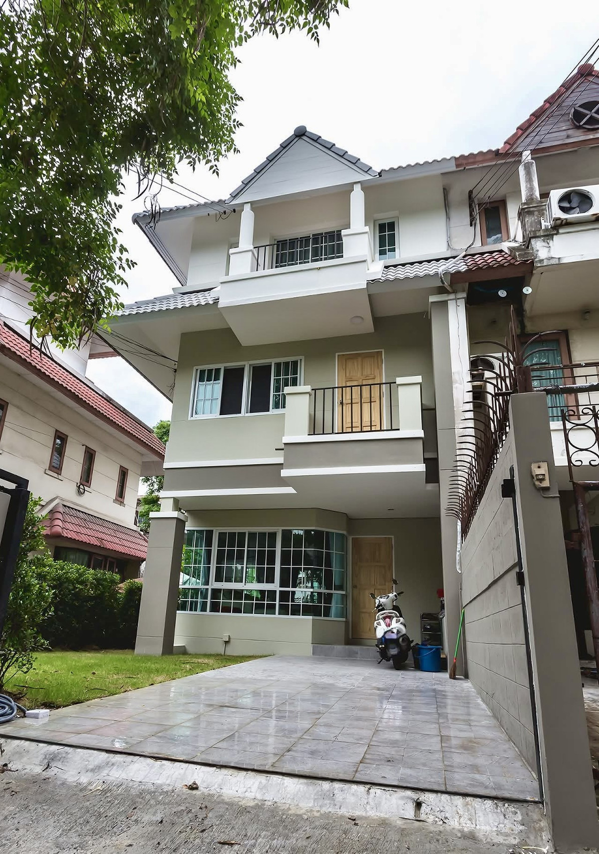 บ้านลัดดาว / 3 ห้องนอน (ขาย), Baan Lat Dao / 3 Bedrooms (FOR SALE) GNG010