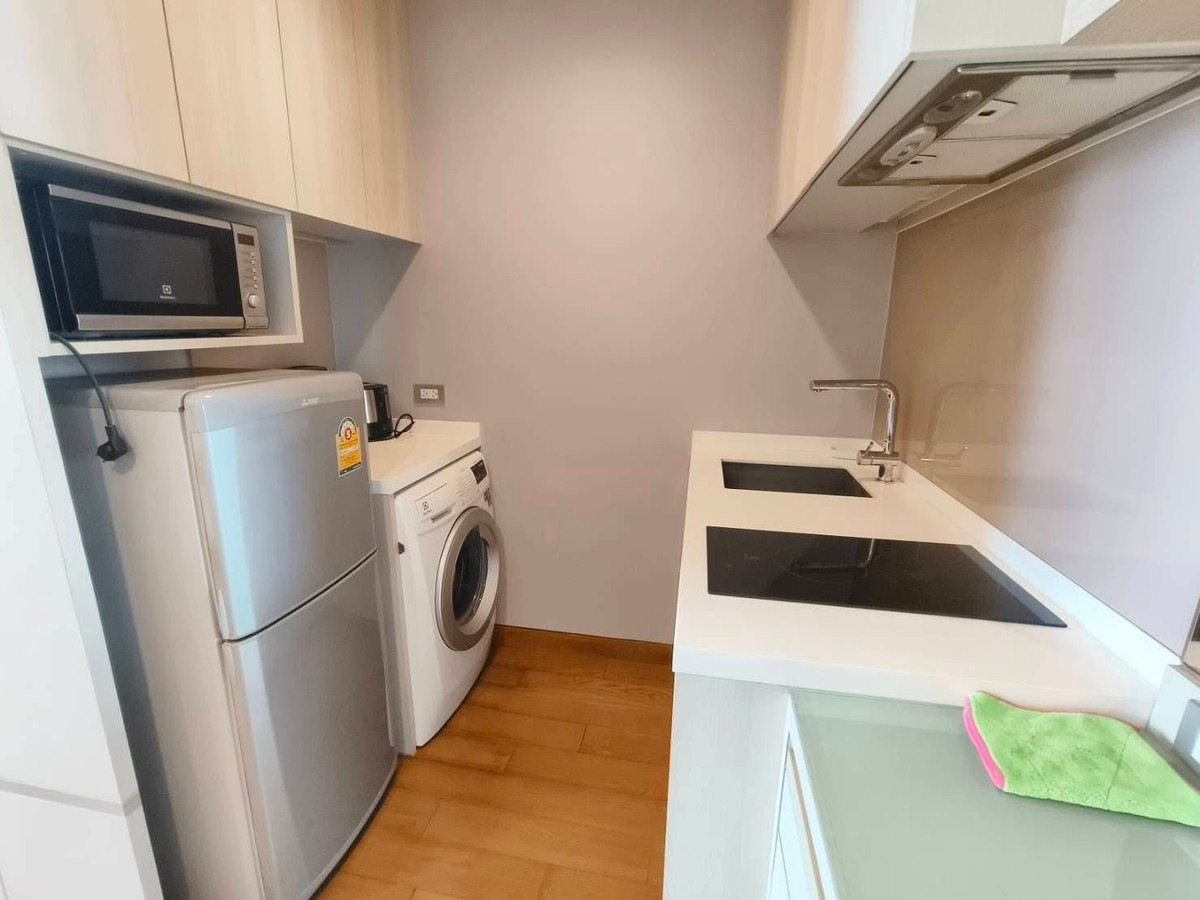 The Lumpini 24 / 1 Bedroom (SALE WITH TENENT), เดอะลุมพินี 24 / 1 ห้องนอน (ขายพร้อมผู้เช่า) NA002