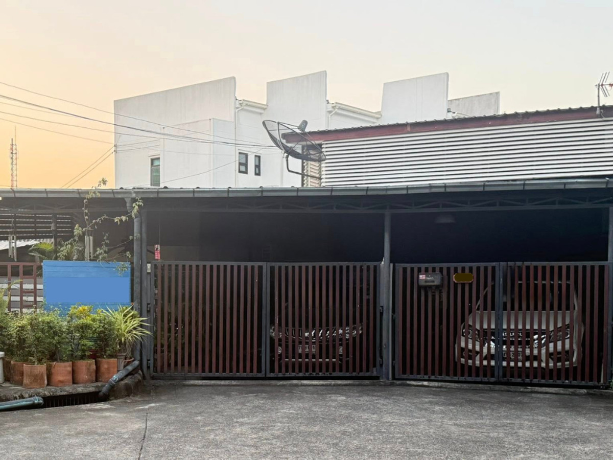 บ้านพร้อมที่ดิน ซอยนวมินทร์ 13 / 3 ห้องนอน (ขาย), House with Land Soi Nawamin 13 / 3 Bedrooms (FOR SALE) FAHS064