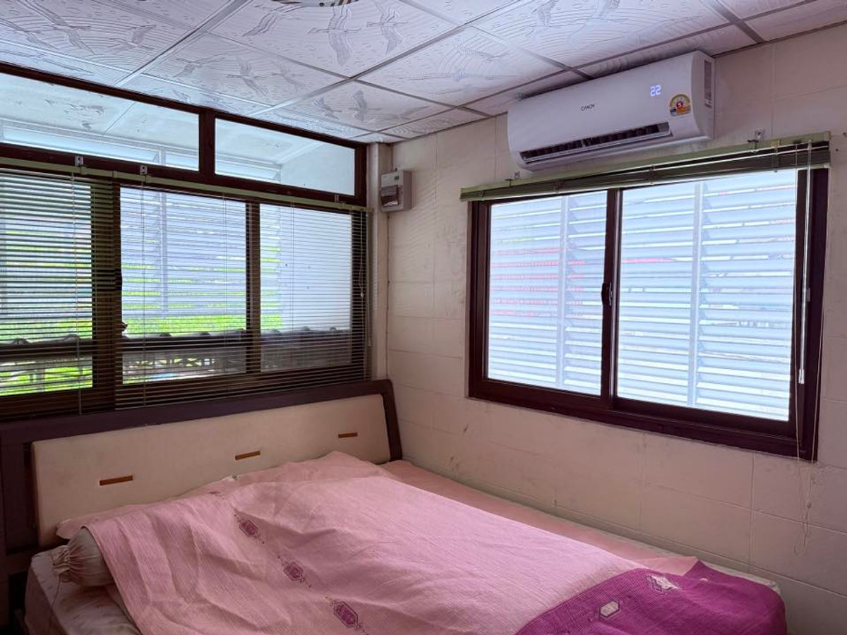 บ้านพร้อมที่ดิน ซอยนวมินทร์ 13 / 3 ห้องนอน (ขาย), House with Land Soi Nawamin 13 / 3 Bedrooms (FOR SALE) FAHS064