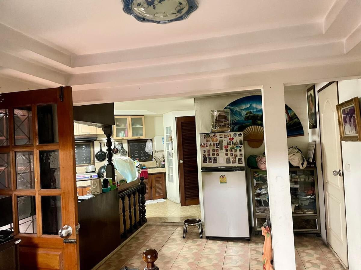 บ้านพร้อมที่ดิน ซอยนวมินทร์ 13 / 3 ห้องนอน (ขาย), House with Land Soi Nawamin 13 / 3 Bedrooms (FOR SALE) FAHS064