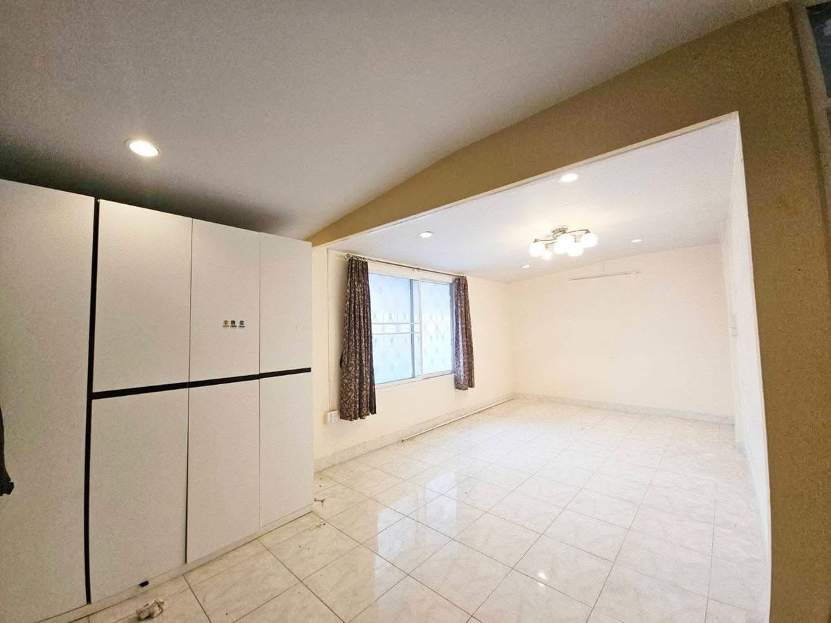 บ้านเดี่ยวรามอินทรา ซอย42/1 / 4 ห้องนอน (ขาย), Detached House Ramintra Soi 42/1 / 4 Bedrooms (FOR SALE) FAHS036