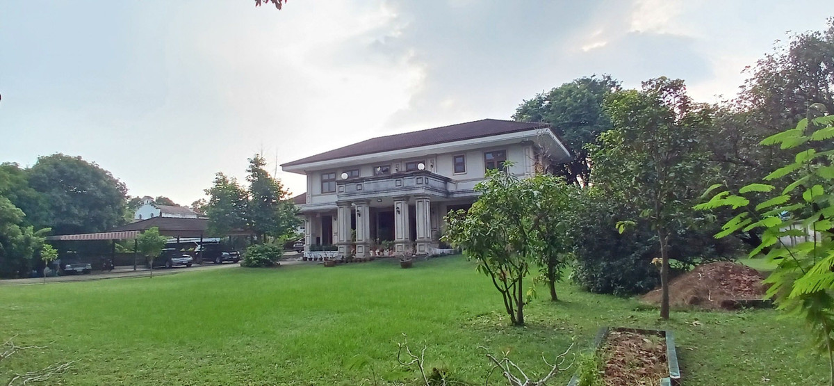 หมู่บ้านนวธานี / 5 ห้องนอน (ขาย), Moo Baan Navatanee / 5 Bedrooms (FOR SALE) FAHS059