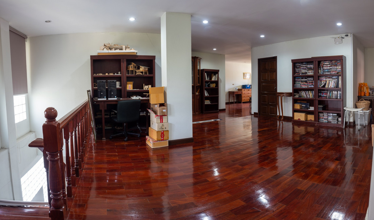 หมู่บ้านนวธานี / 5 ห้องนอน (ขาย), Moo Baan Navatanee  / 5 Bedrooms (FOR SALE) FAHS060