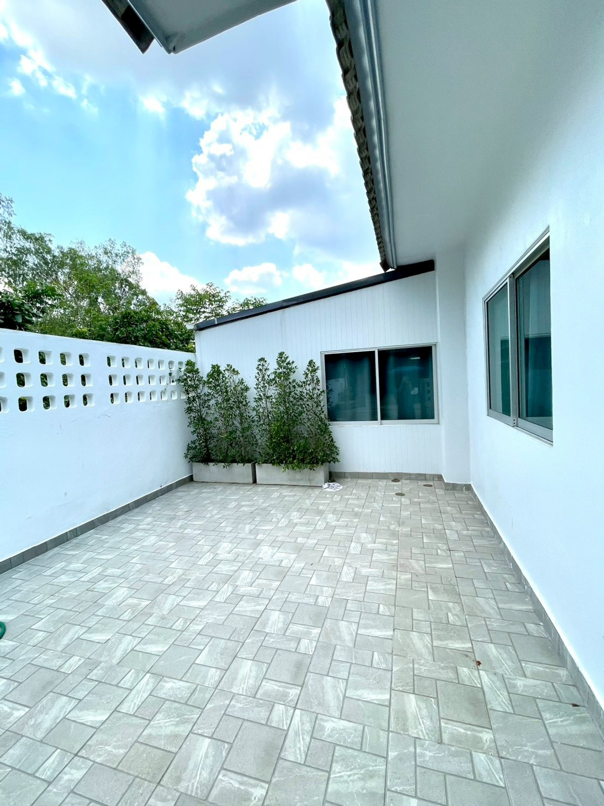 หมู่บ้านแฮปปี้ เพลส / 5 ห้องนอน (ขาย), Happy Place Village / 5 Bedrooms (FOR SALE) BEWN107