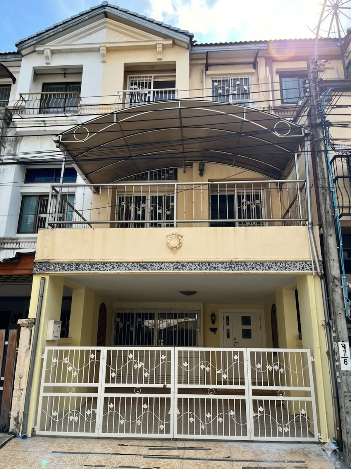บ้านกลางเมือง เหม่งจ๋าย รัชดา 2 / 3 ห้องนอน (เช่า), Baan Klang Muang Mengjai Ratchada 2 / 3 Bedrooms (FOR RENT) JANE040