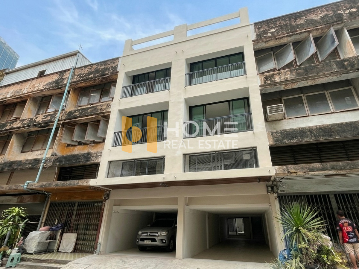 ทาวน์โฮม 5 ชั้น 64 ตร.ว. ซอยวชิรธรรม 2 / 3 ห้องนอน (ขาย), Townhome 5 floors 64 square wa Soi Wachiratham 2 / 3 Bedrooms (FOR SALE) GNG013