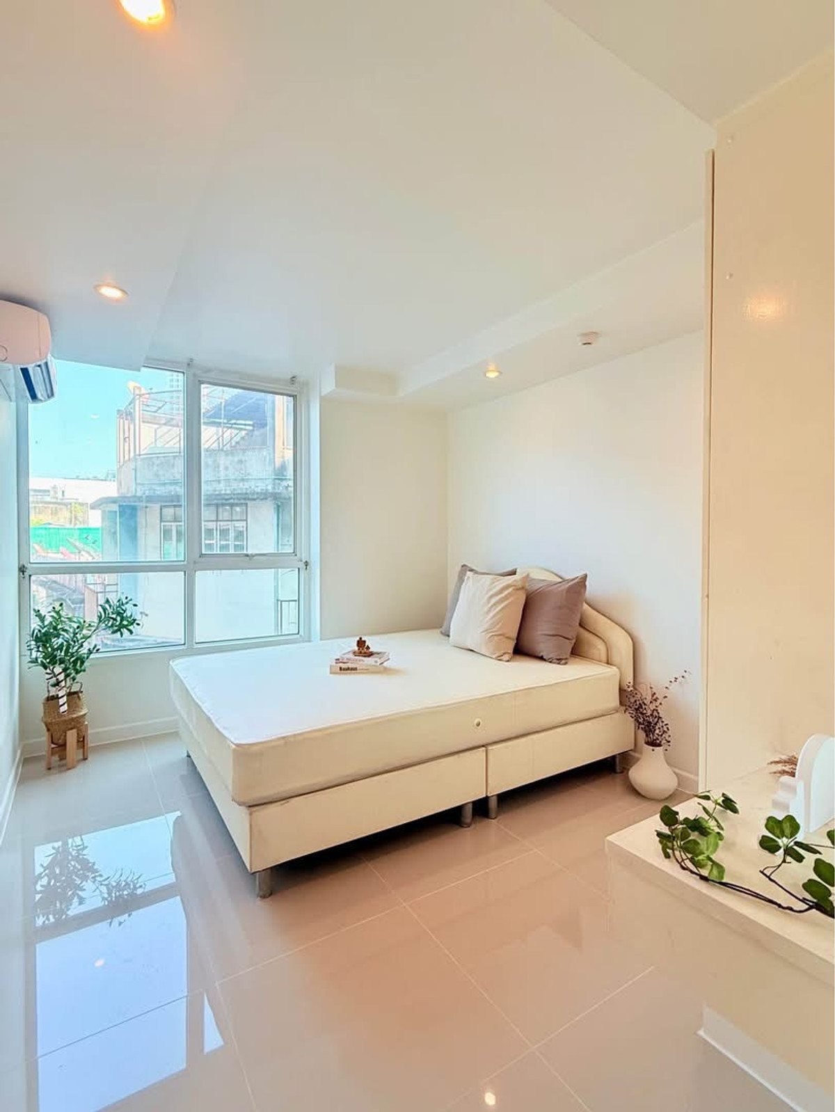 Zenith Place @ Sukhumvit 71/1 / 1 Bedroom (FOR SALE), ซีณิธ เพลส แอท สุขุมวิท 71/1 / 1 ห้องนอน (ขาย) MMK020