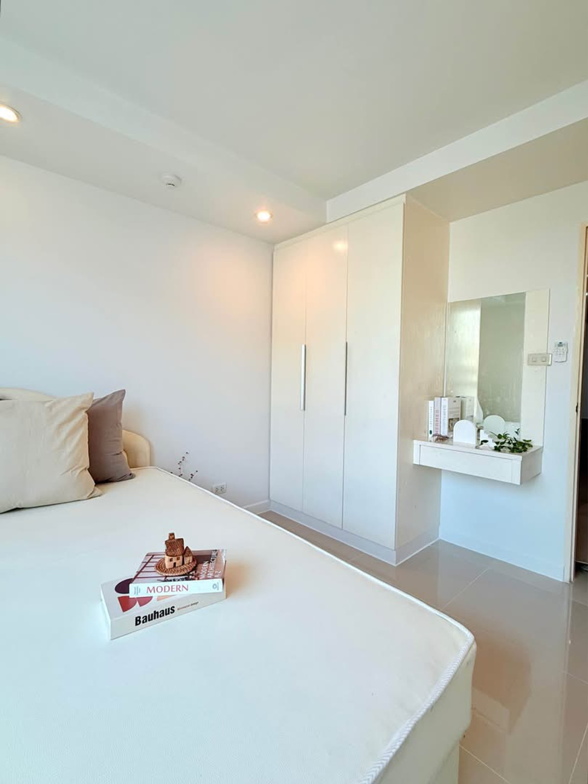 Zenith Place @ Sukhumvit 71/1 / 1 Bedroom (FOR SALE), ซีณิธ เพลส แอท สุขุมวิท 71/1 / 1 ห้องนอน (ขาย) MMK020