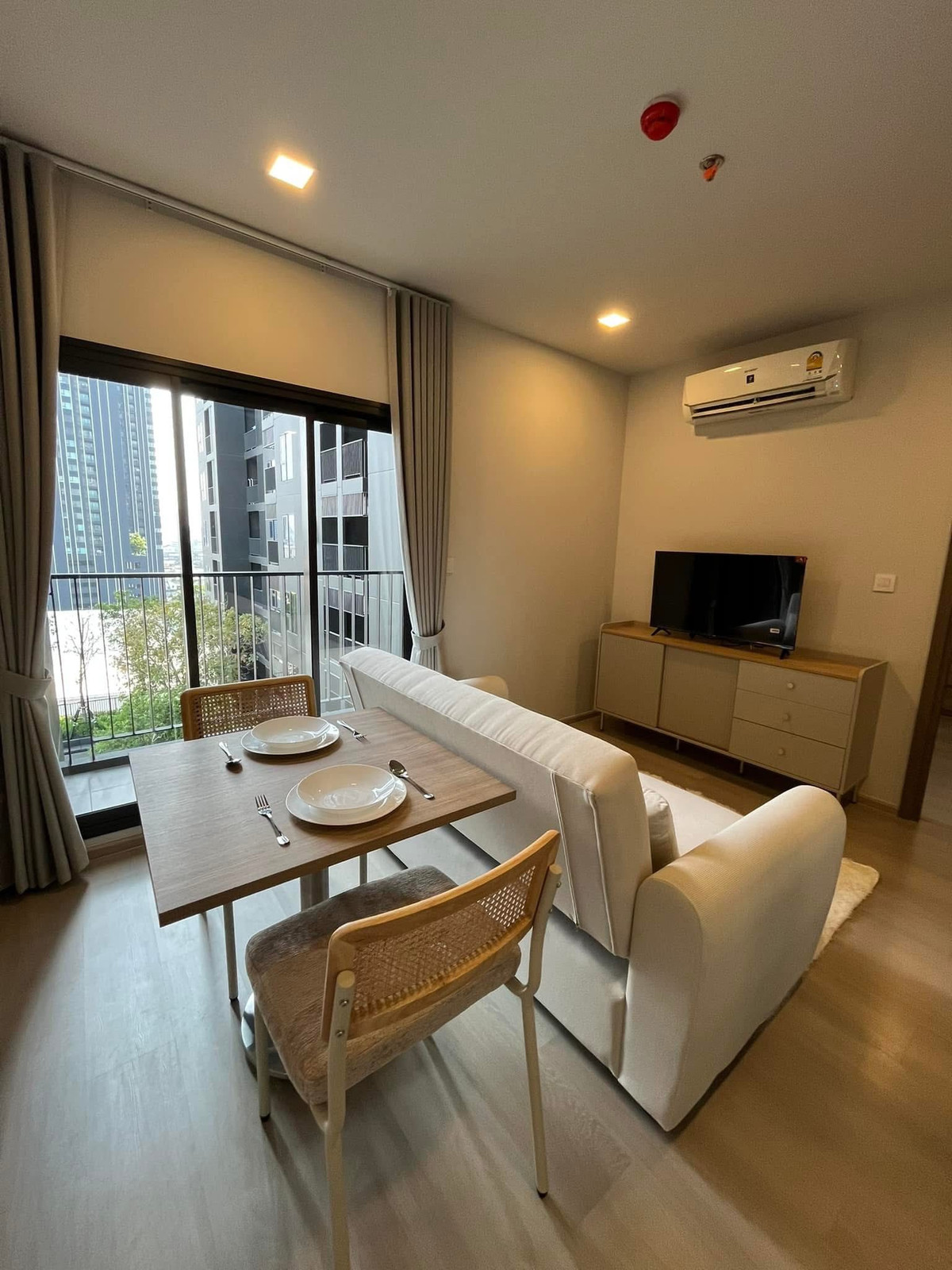 Life Phahon - Ladprao / 1 Bedrooms (FOR RENT), ไลฟ์ พหล - ลาดพร้าว / 1 ห้องนอน (ขาย) POP070