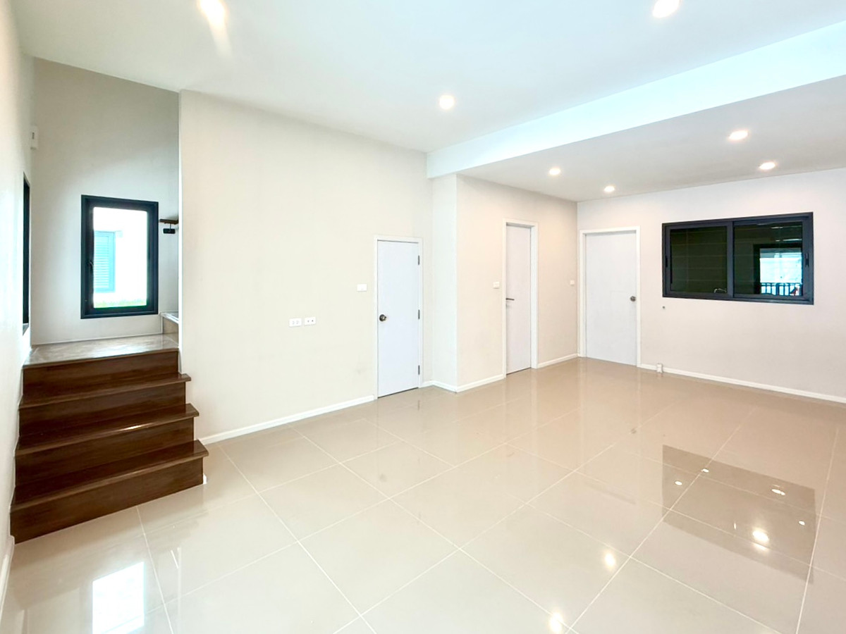 เพล็กซ์ อ่อนนุช - วงแหวน / 3 ห้องนอน (ขาย), PLEX Onnut - Wongwaen / 3 Bedrooms (FOR SALE) POON198