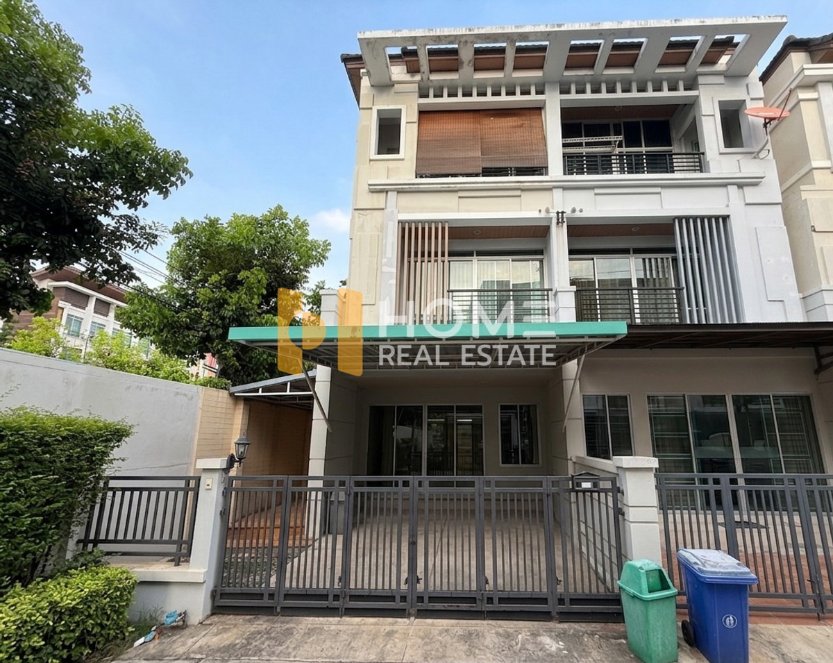 บ้านกลางเมือง เออร์บาเนี่ยน ศรีนครินทร์ / 3 ห้องนอน (ขาย), Baan Klang Muang Urbanion Srinakarin / 3 Bedrooms (FOR SALE) GNG038
