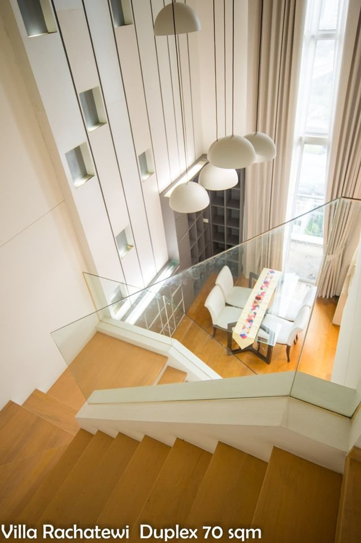 Villa Rachatewi / 1 DuplexBed (SALE WITH TENENT), วิลล่า ราชเทวี / 1 ห้องดูเพล็กซ์ (ขายพร้อมผู้เช่า) BJ069